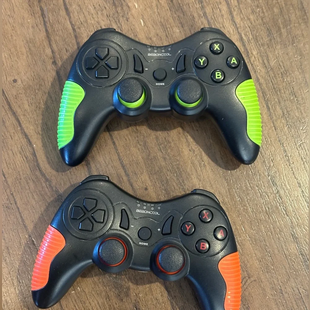Lot of 2 BEBONCOOL wireless game controllers for Nintendo Switch